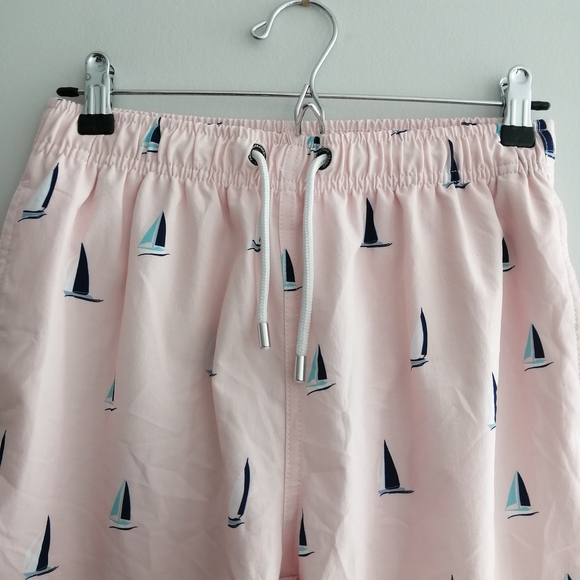 Frank's Sailboat Print Swim Trunks in Whitsunday Pink 6" Inseam Medium - Picture 4 of 15